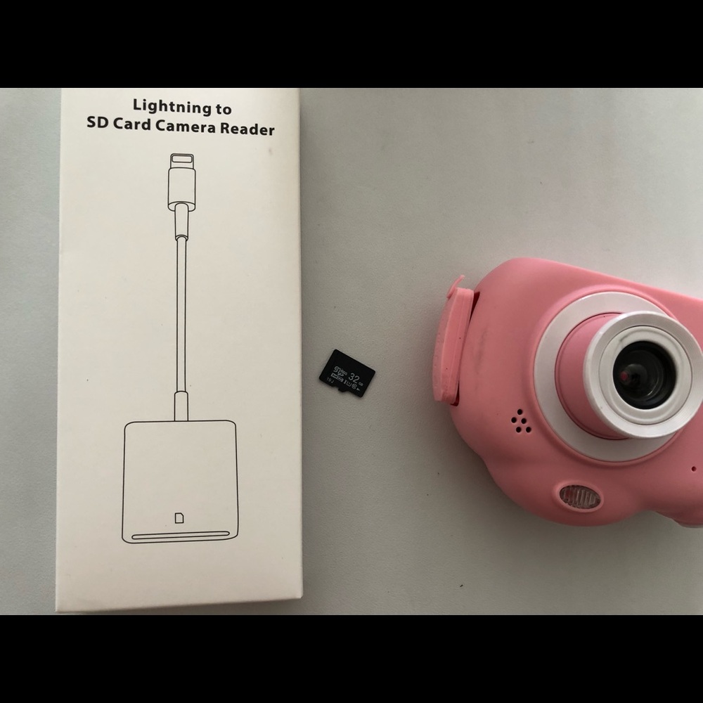 SD Card Reader, Digital Camera Reader Adapter - Picture 7 of 7